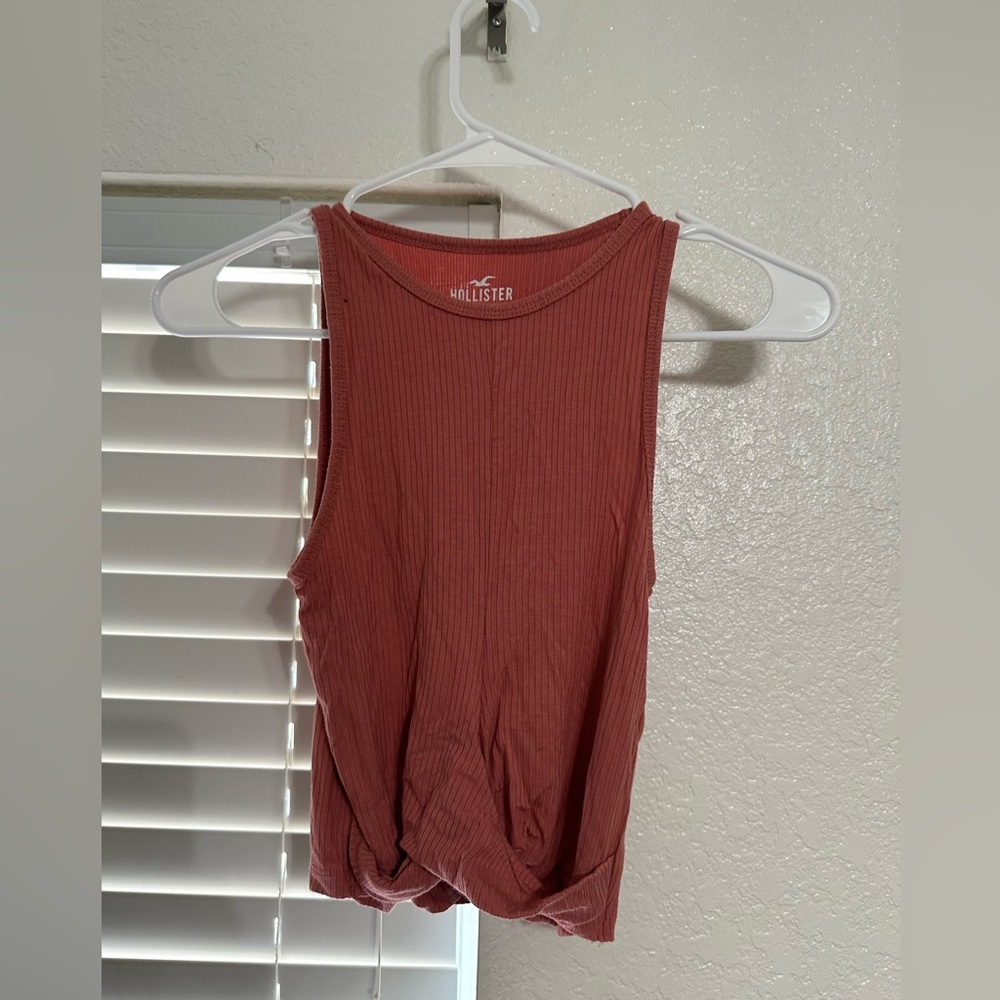 Cropped tank top